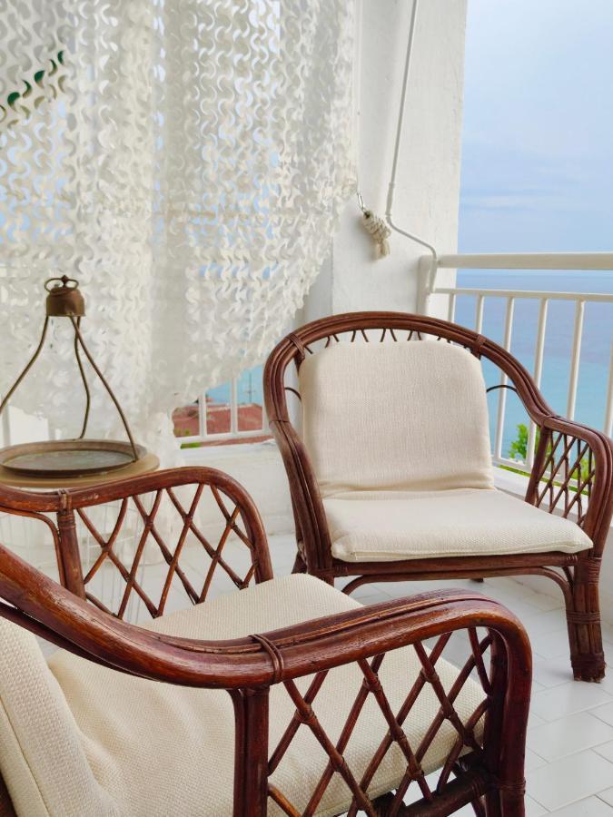 Cozy Seaview Apartment Siviri Exterior photo